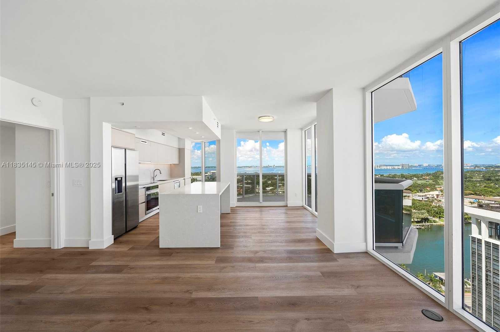 Small Image of 4779 COLLINS AVE #2407, Miami Beach Number 4