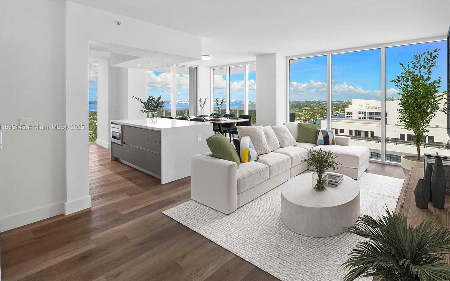 Small Image of 4779 COLLINS AVE #2407, Miami Beach Number 6