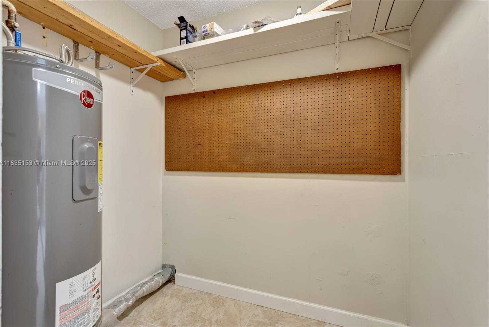 Small Image of 2921 SOUTH WEST 87TH AVE #511, Davie Number 15