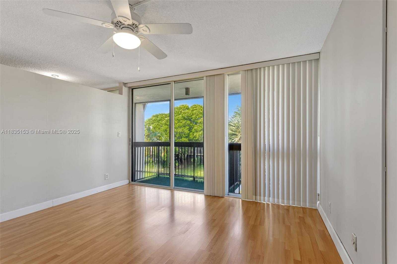 Small Image of 2921 SOUTH WEST 87TH AVE #511, Davie Number 22
