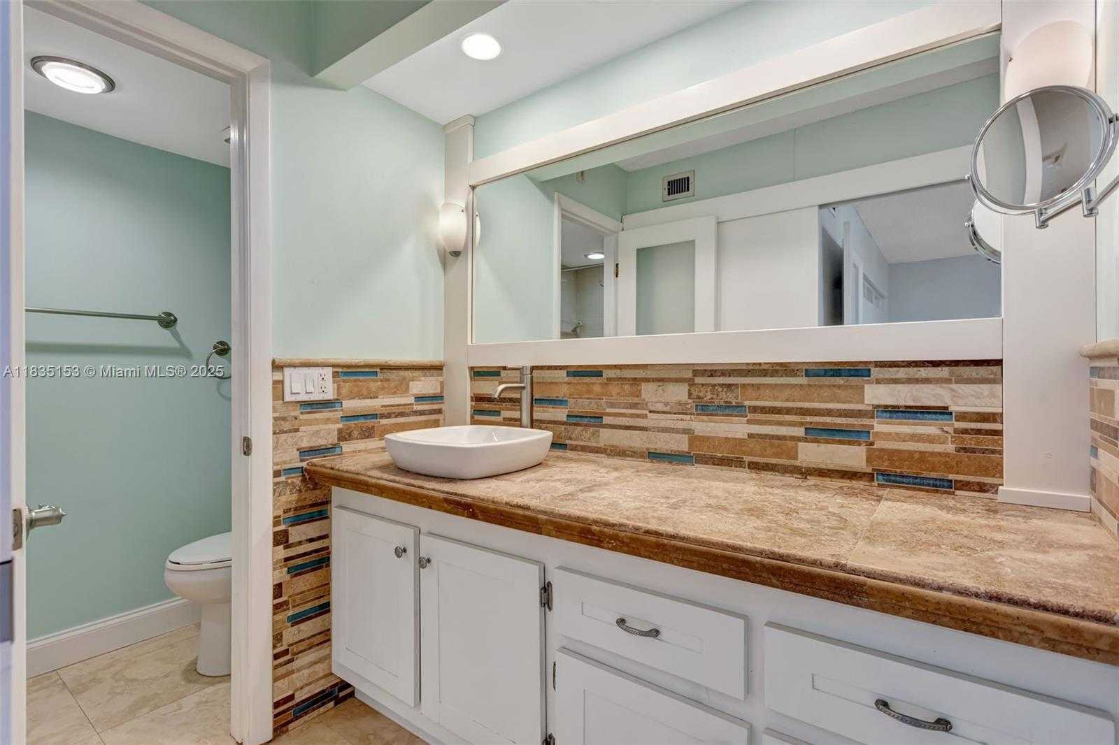 Small Image of 2921 SOUTH WEST 87TH AVE #511, Davie Number 24