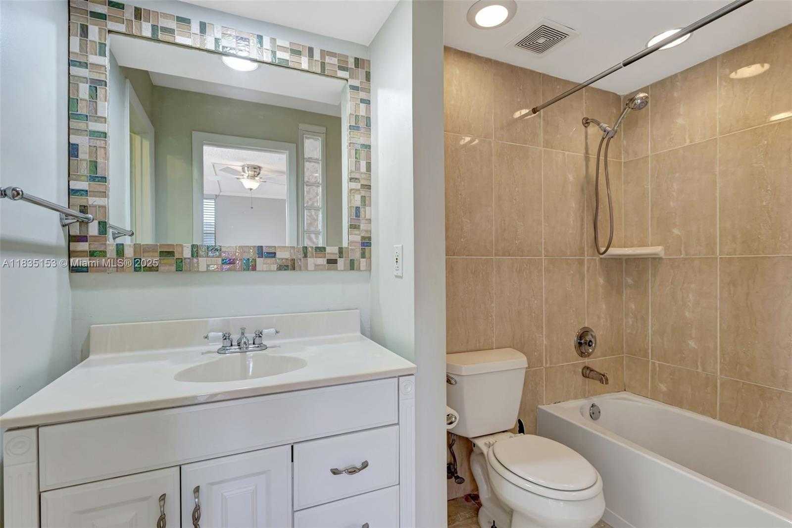 Small Image of 2921 SOUTH WEST 87TH AVE #511, Davie Number 29