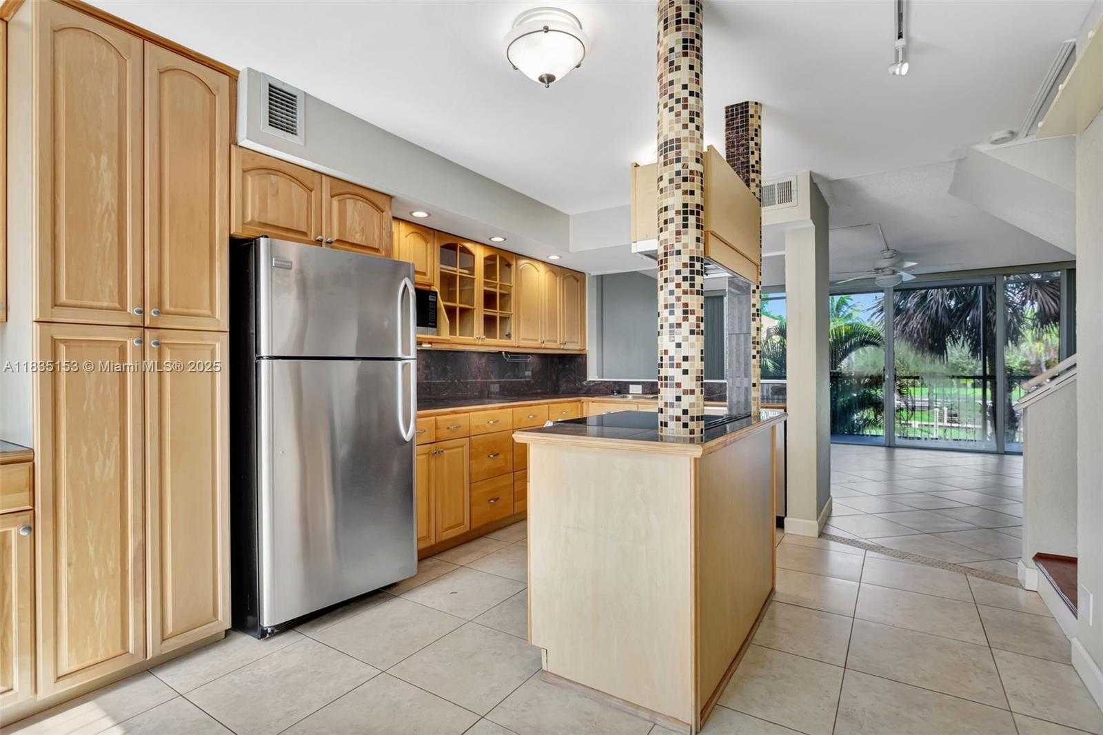 Small Image of 2921 SOUTH WEST 87TH AVE #511, Davie Number 5