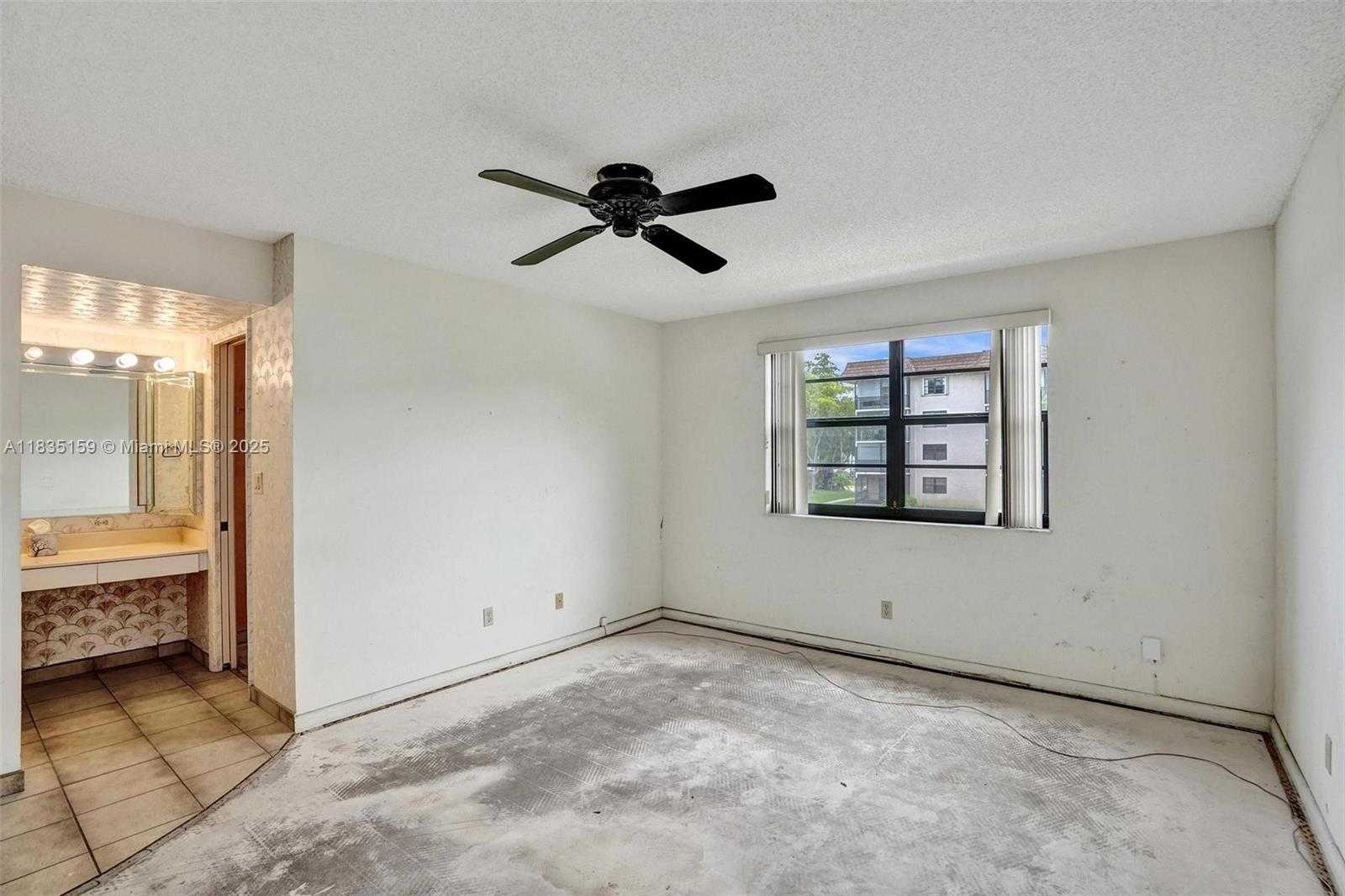 Small Image of 4965 EAST SABAL PALM BLVD #207, Tamarac Number 28