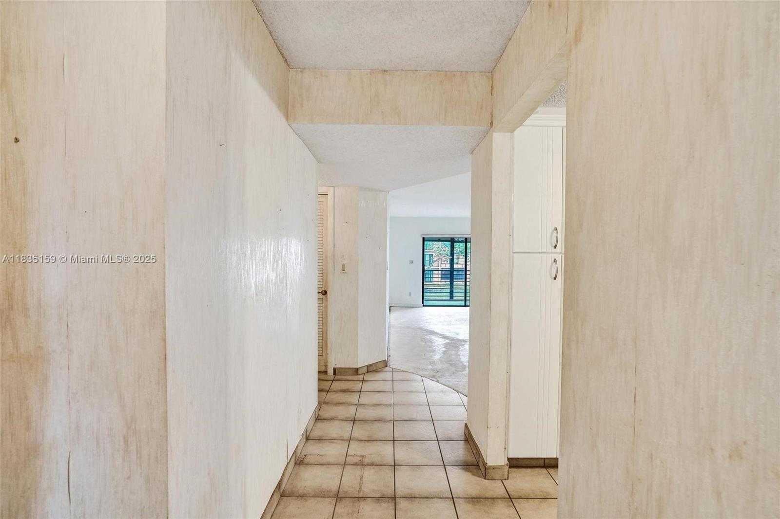 Small Image of 4965 EAST SABAL PALM BLVD #207, Tamarac Number 5