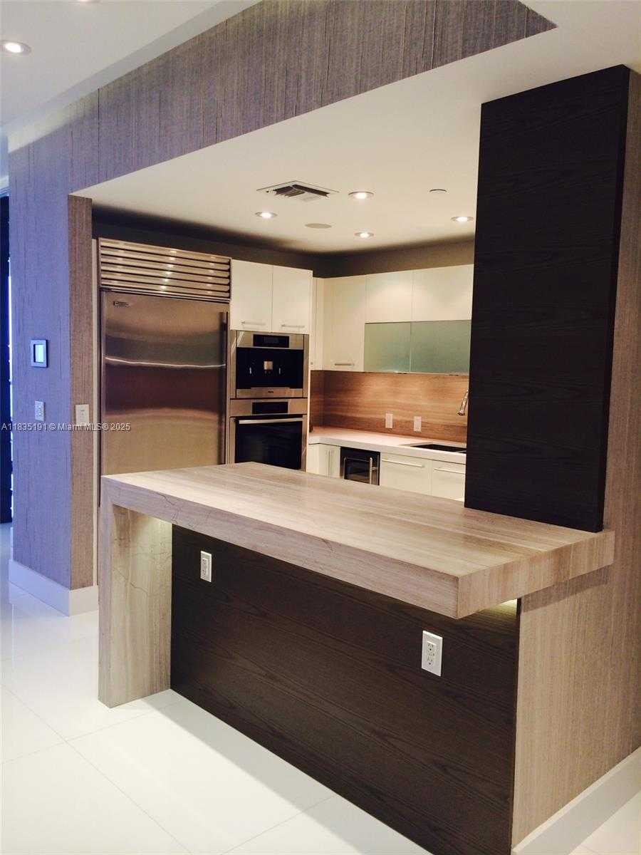 Small Image of 17121 COLLINS AVE #2803, Sunny Isles Beach Number 3