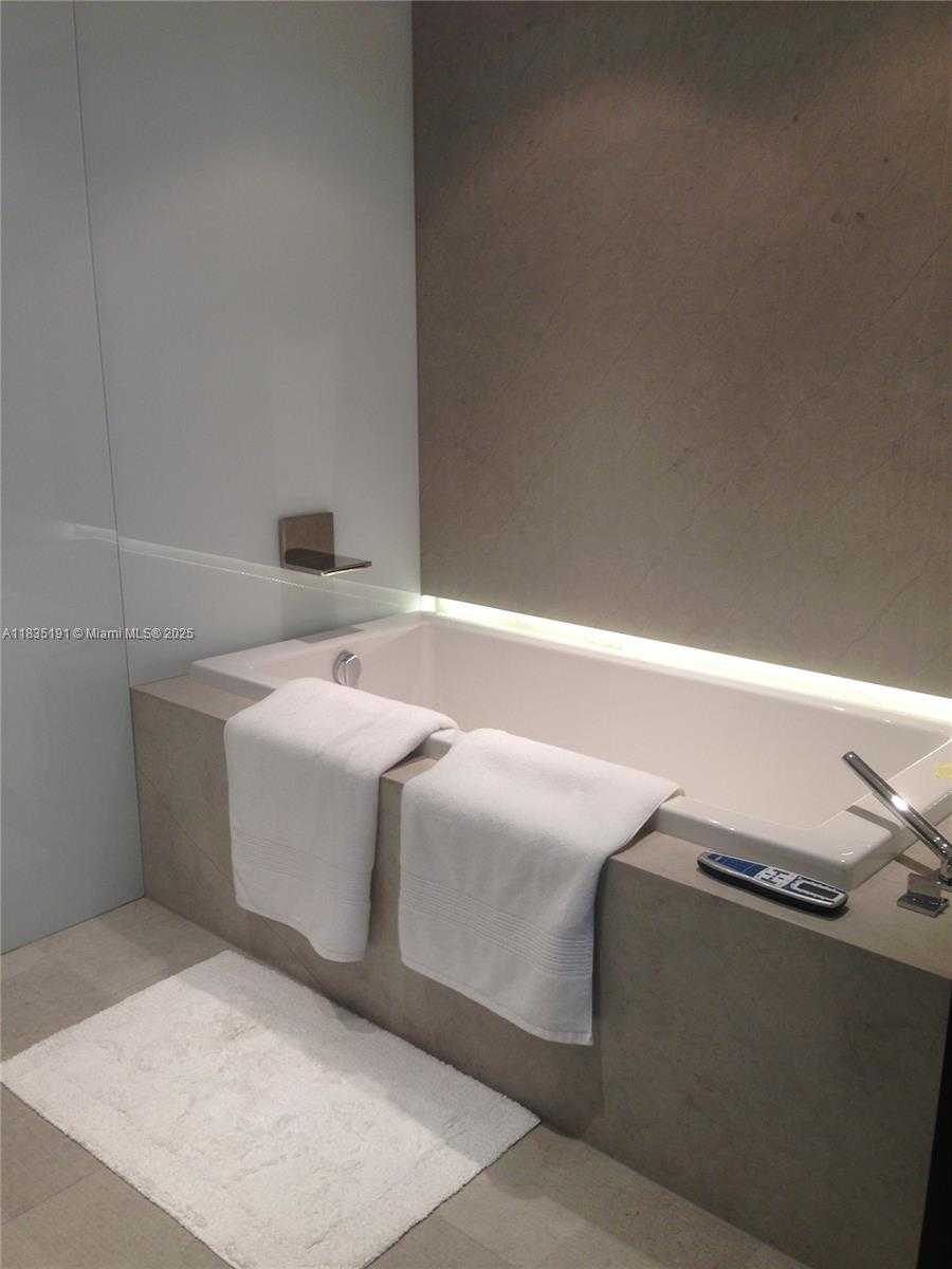 Small Image of 17121 COLLINS AVE #2803, Sunny Isles Beach Number 46
