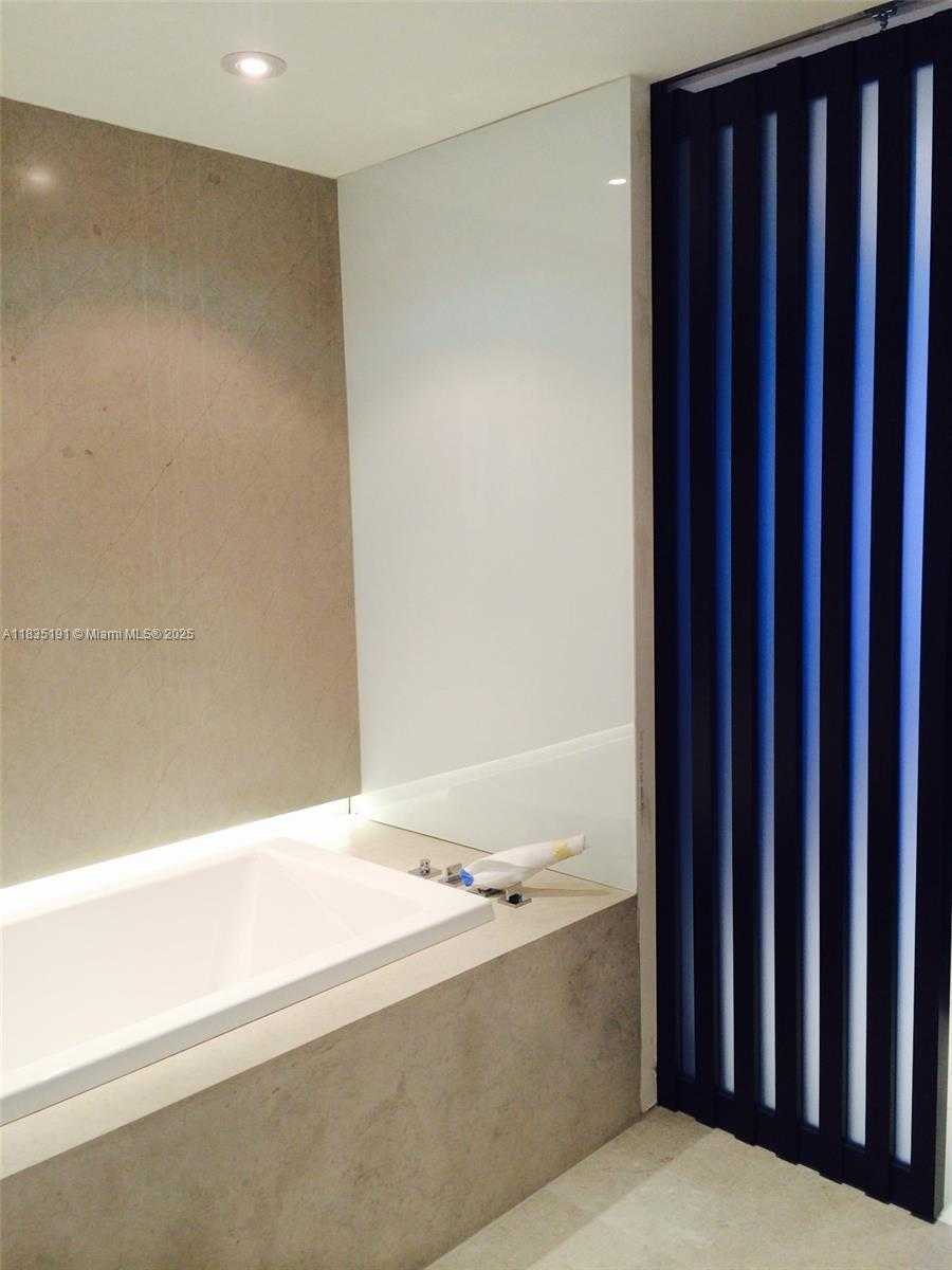 Small Image of 17121 COLLINS AVE #2803, Sunny Isles Beach Number 7