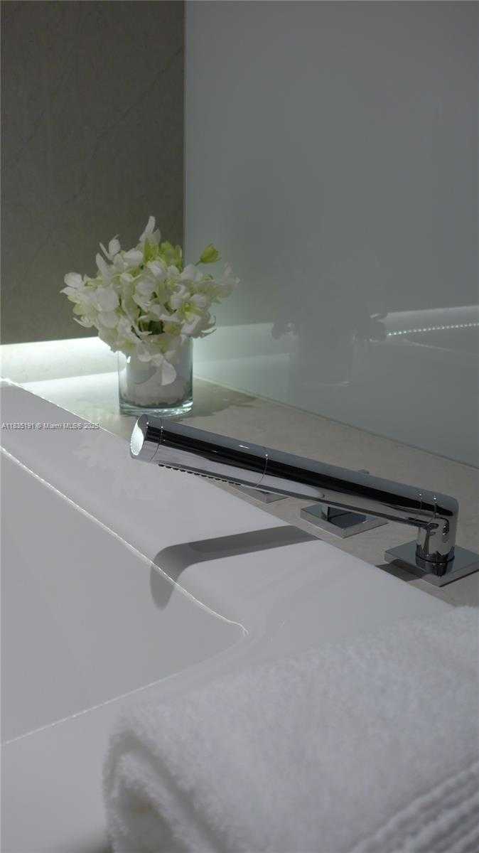 Small Image of 17121 COLLINS AVE #2803, Sunny Isles Beach Number 84