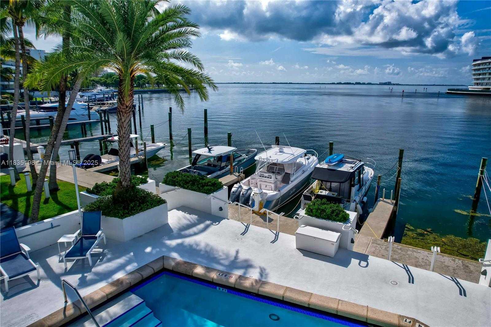 Small Image of 1600 SOUTH BAYSHORE LN #3A, Coconut Grove Number 3