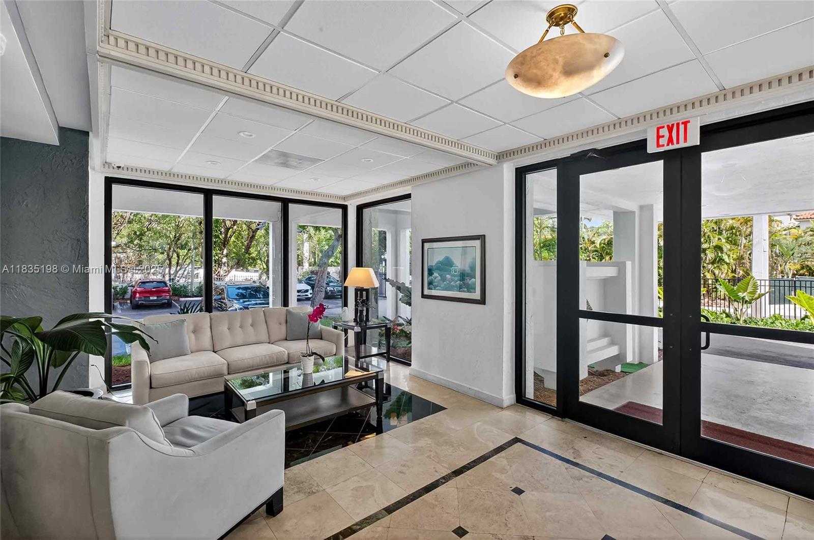 Small Image of 1600 SOUTH BAYSHORE LN #3A, Coconut Grove Number 45