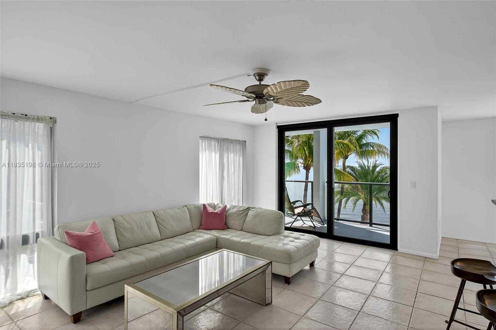Small Image of 1600 SOUTH BAYSHORE LN #3A, Coconut Grove Number 5