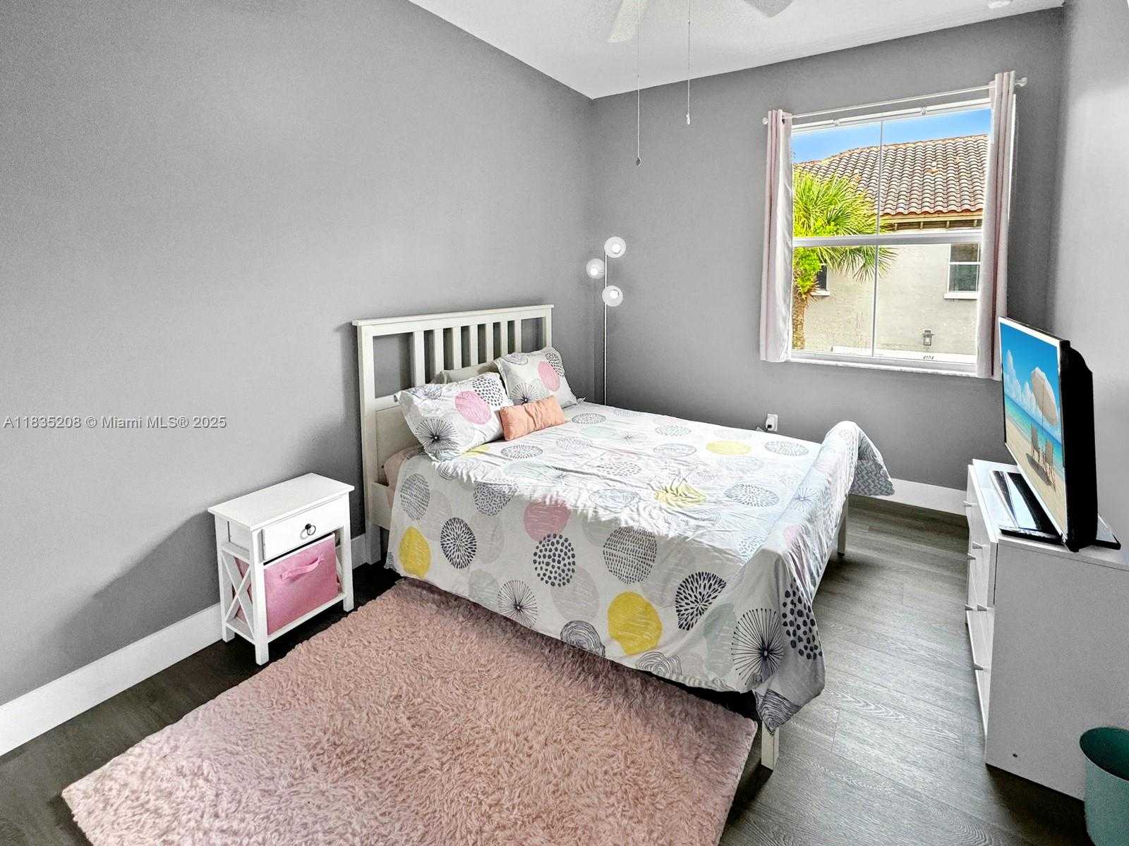 Small Image of 4126 CASCADA CIR, Cooper City Number 30