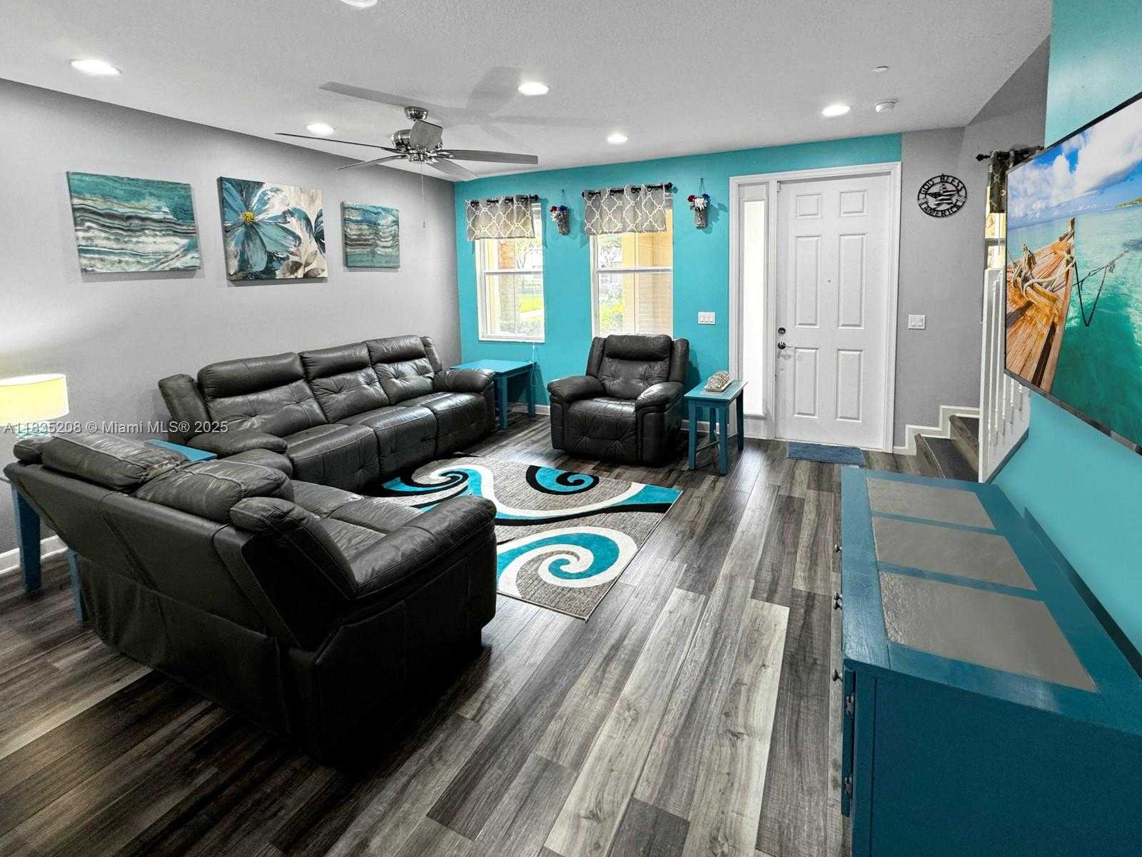 Small Image of 4126 CASCADA CIR, Cooper City Number 5