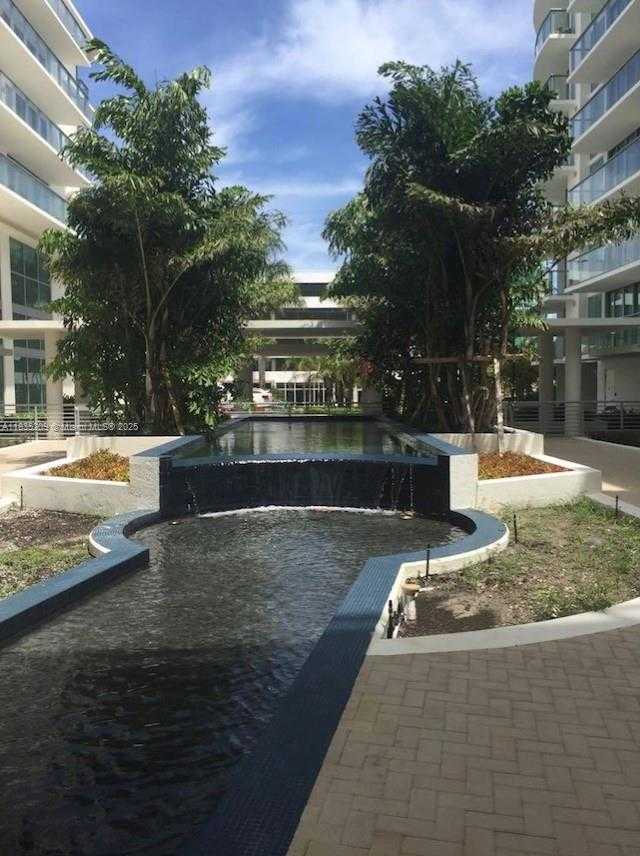 Small Image of 6620 INDIAN CREEK DR #607, Miami Number 36