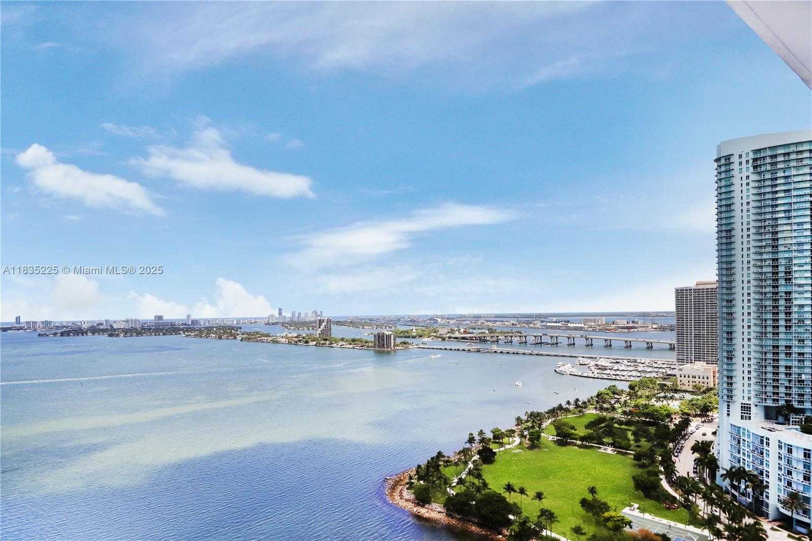 Small Image of 2020 NORTH BAYSHORE DR #2801, Miami Number 22