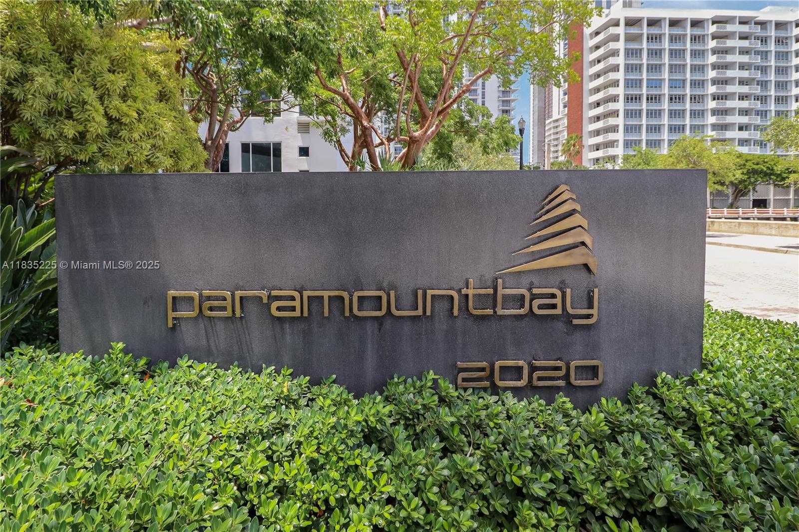 Small Image of 2020 NORTH BAYSHORE DR #2801, Miami Number 3