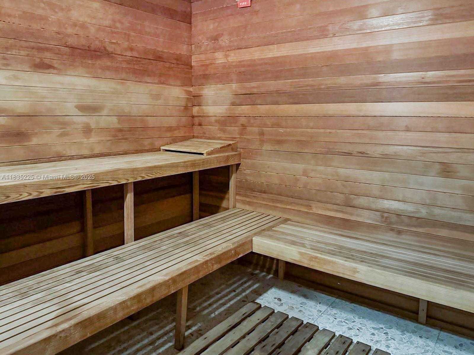 Small Image of 2020 NORTH BAYSHORE DR #2801, Miami Number 31