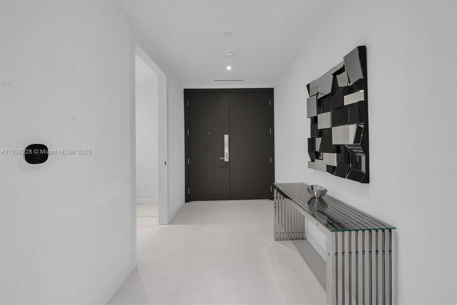Small Image of 300 BISCAYNE BOULEVARD WAY #2804 #2804, Miami Number 2