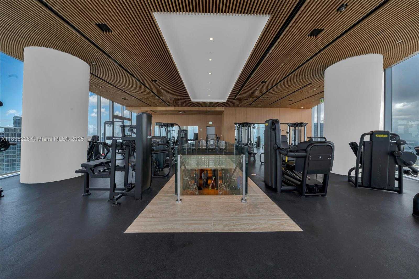 Small Image of 300 BISCAYNE BOULEVARD WAY #2804 #2804, Miami Number 58