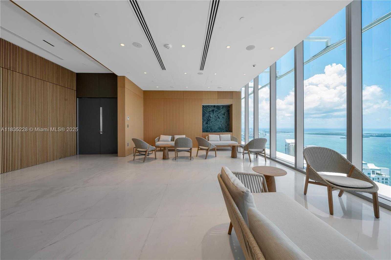 Small Image of 300 BISCAYNE BOULEVARD WAY #2804 #2804, Miami Number 69