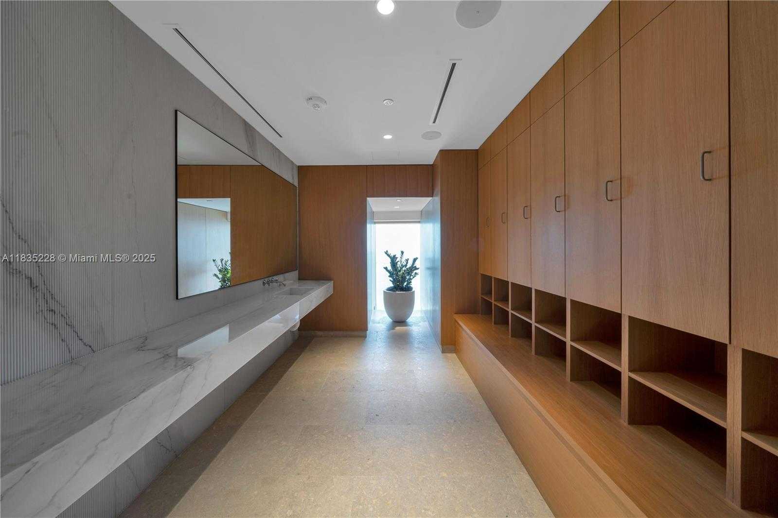 Small Image of 300 BISCAYNE BOULEVARD WAY #2804 #2804, Miami Number 71