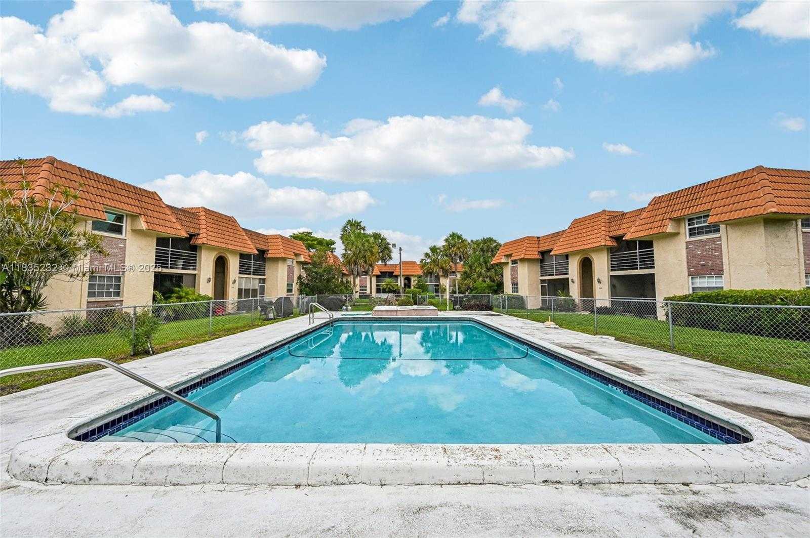 Small Image of 8103 NORTH WEST 27TH ST #1, Coral Springs Number 14