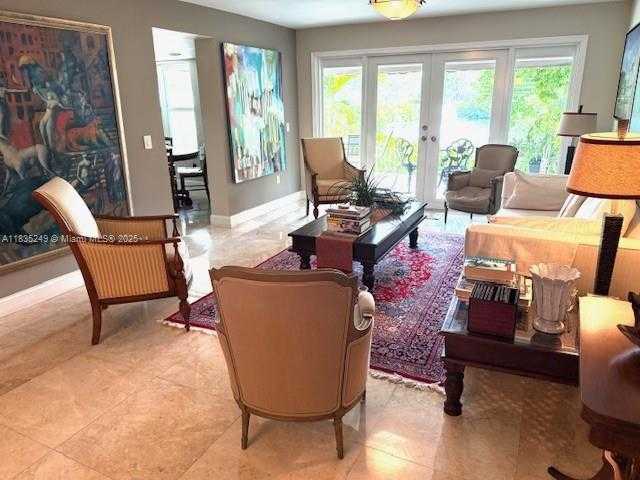 Small Image of 5440 SOUTH WEST 70TH PL N, Miami Number 3