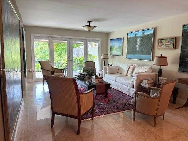 Small Image of 5440 SOUTH WEST 70TH PL N, Miami Number 4