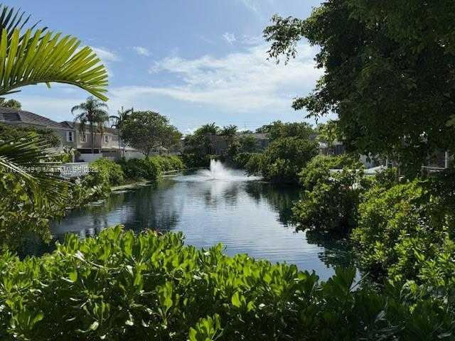 Small Image of 5440 SOUTH WEST 70TH PL N, Miami Number 6