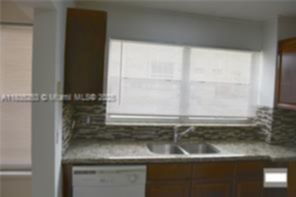 Small Image of 2201 NORTH WEST 41ST AVE #108, Lauderhill Number 3