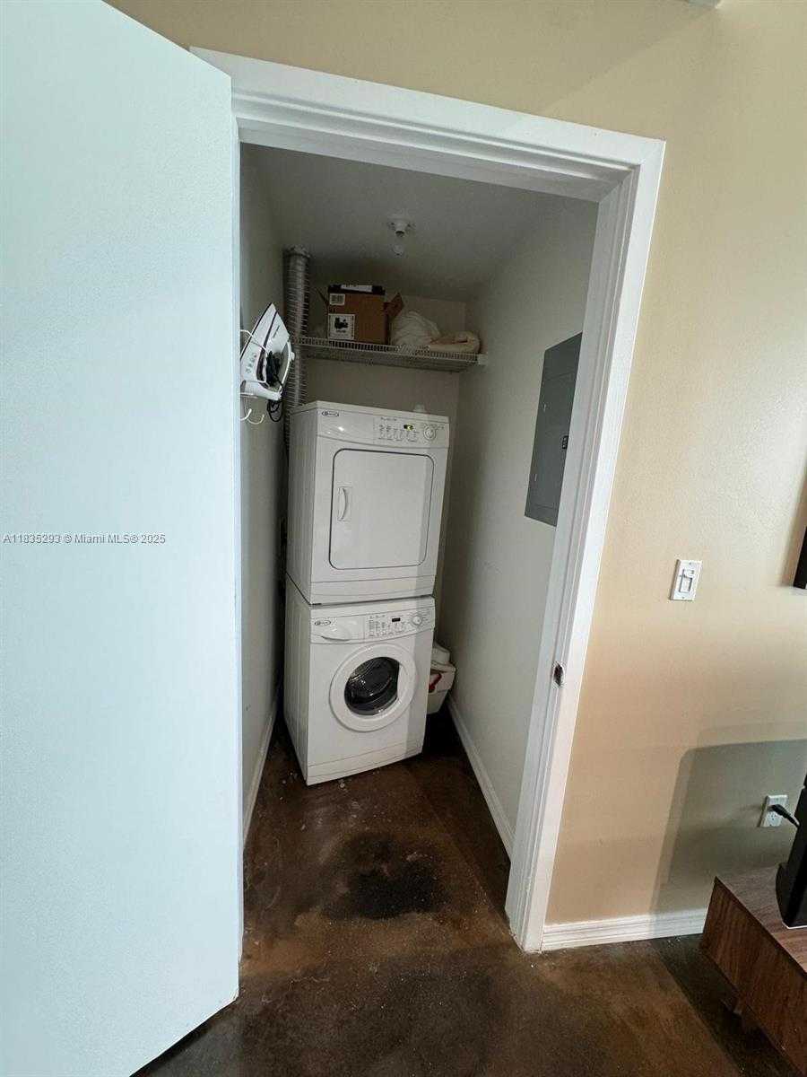 Small Image of 3301 NORTH EAST 1ST AVE #H2903, Miami Number 16
