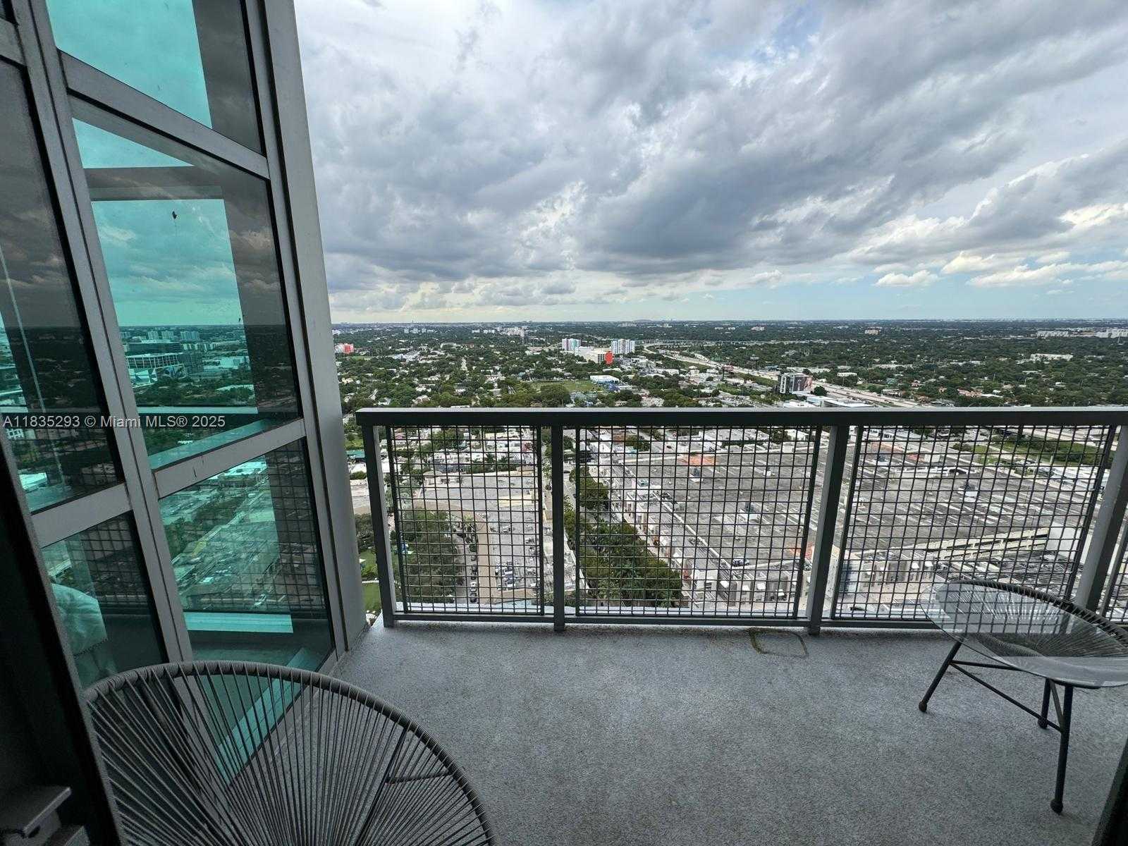 Small Image of 3301 NORTH EAST 1ST AVE #H2903, Miami Number 17