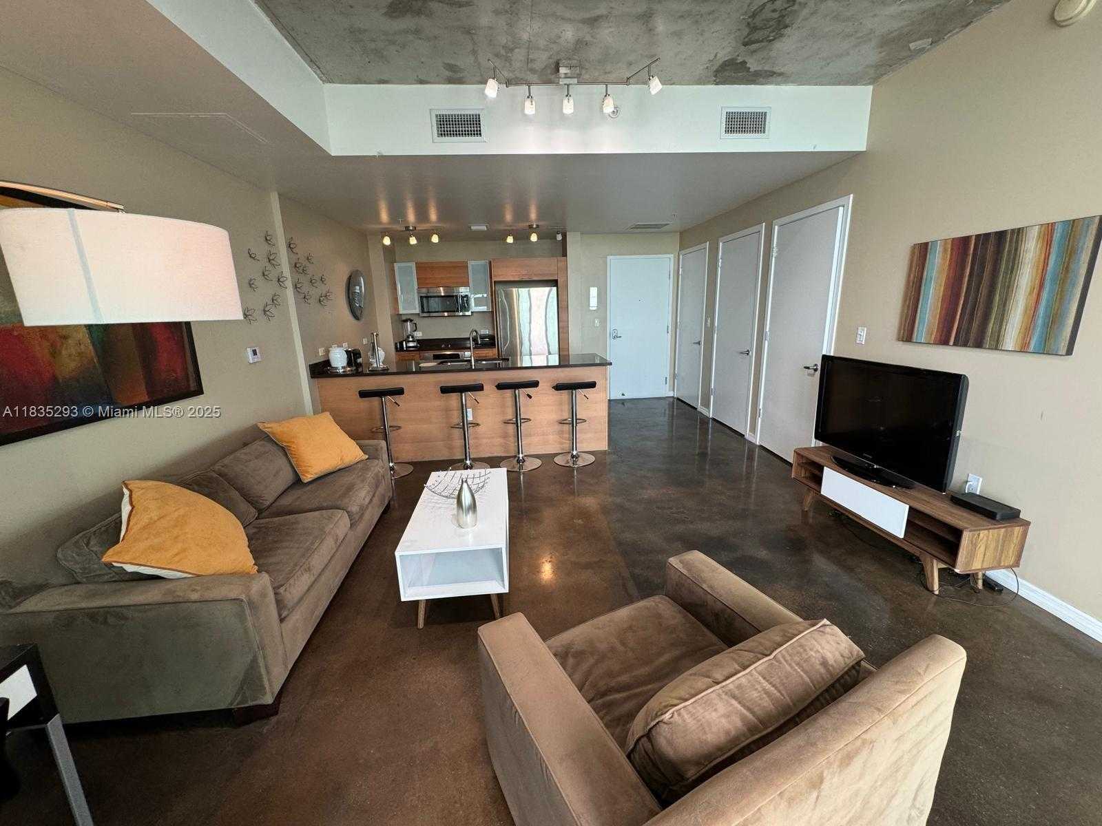 Small Image of 3301 NORTH EAST 1ST AVE #H2903, Miami Number 3