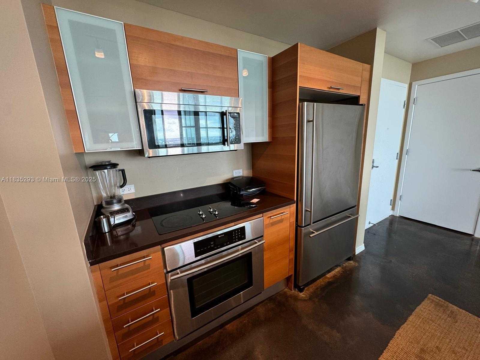Small Image of 3301 NORTH EAST 1ST AVE #H2903, Miami Number 5