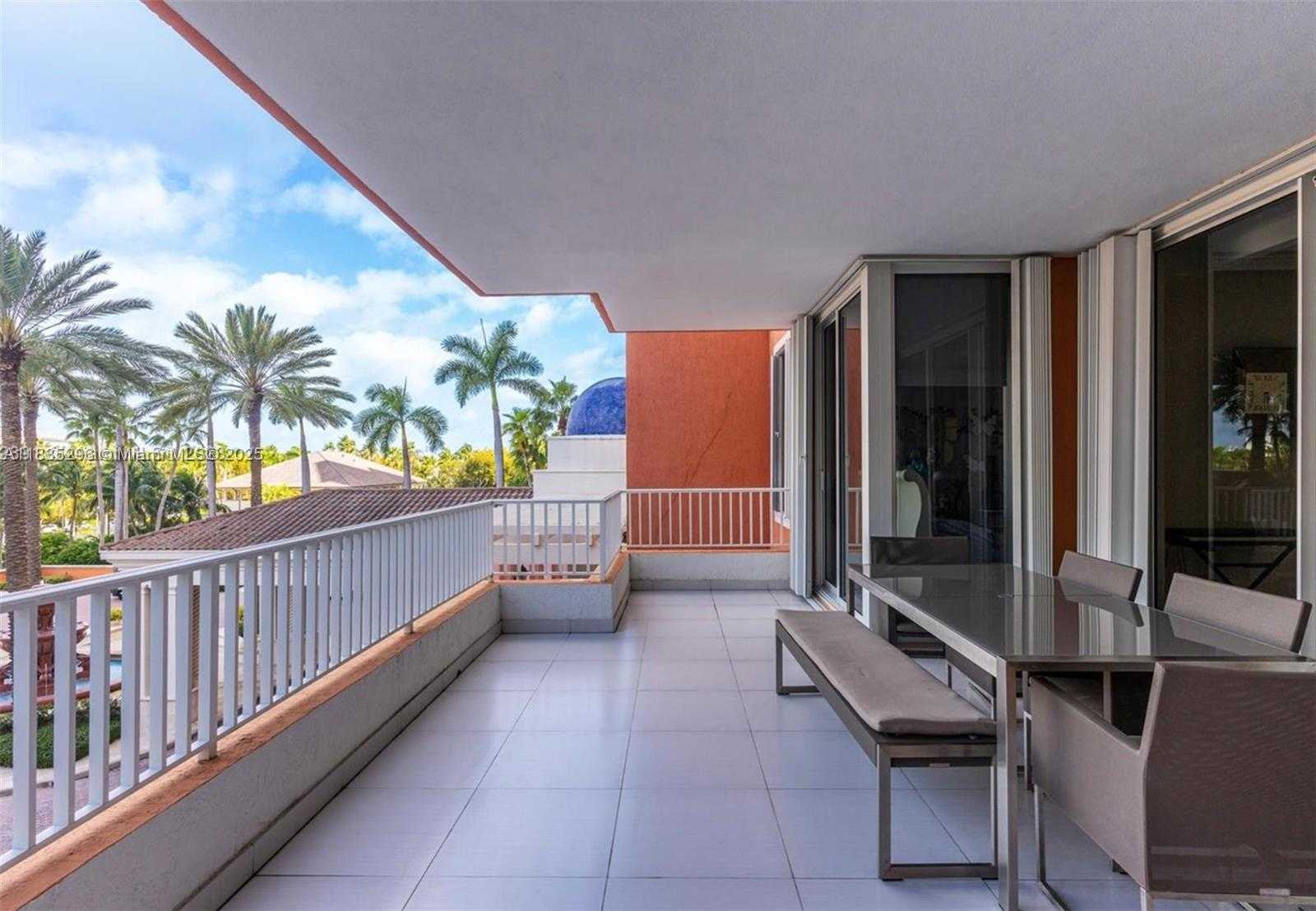Small Image of 785 CRANDON BLVD #302, Key Biscayne Number 12