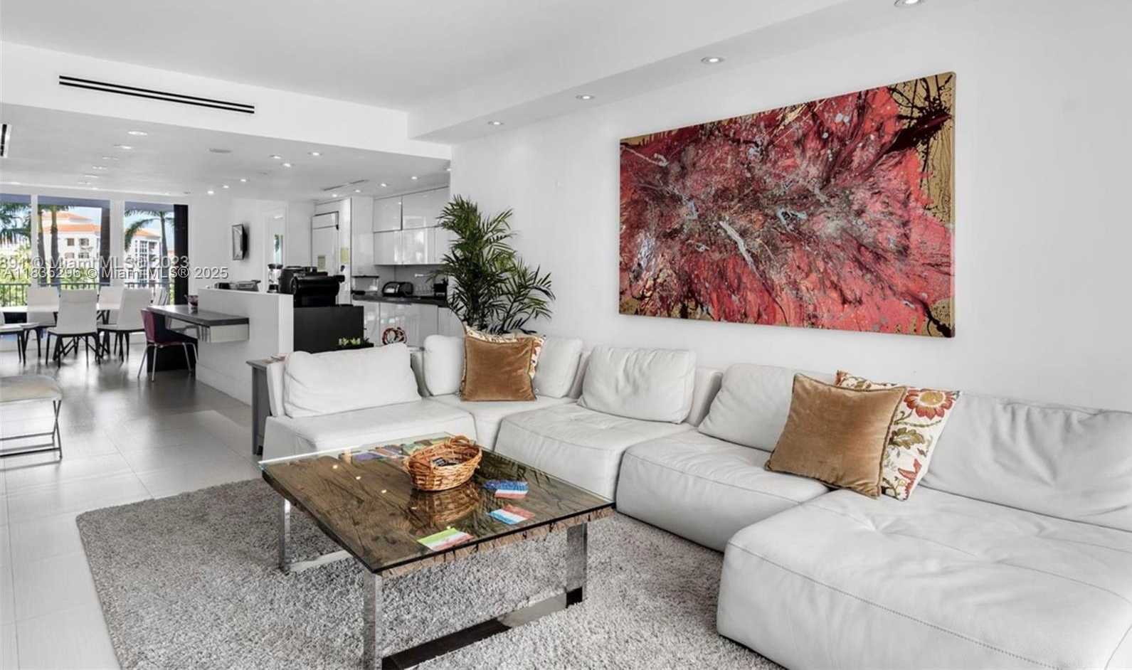 Small Image of 785 CRANDON BLVD #302, Key Biscayne Number 15