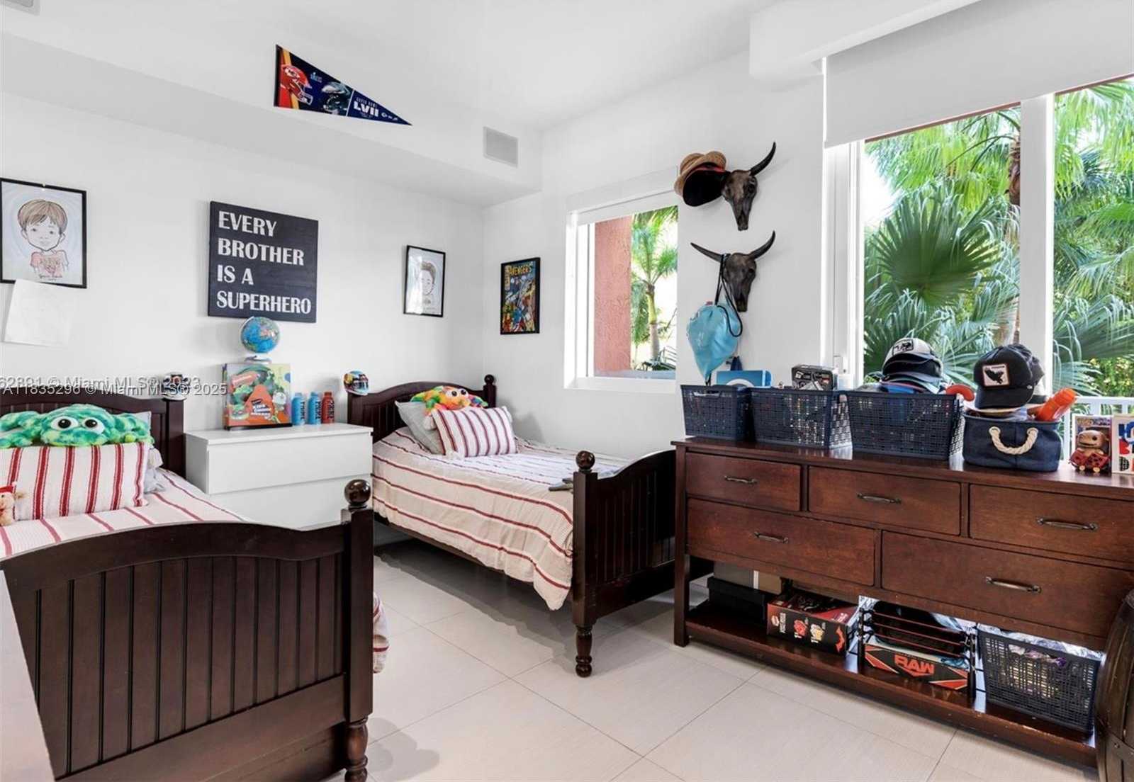 Small Image of 785 CRANDON BLVD #302, Key Biscayne Number 25