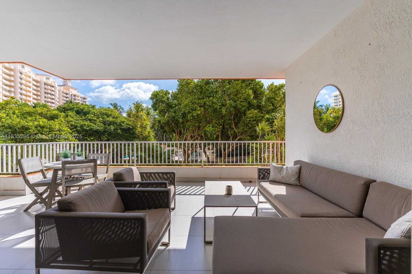 Small Image of 785 CRANDON BLVD #302, Key Biscayne Number 9