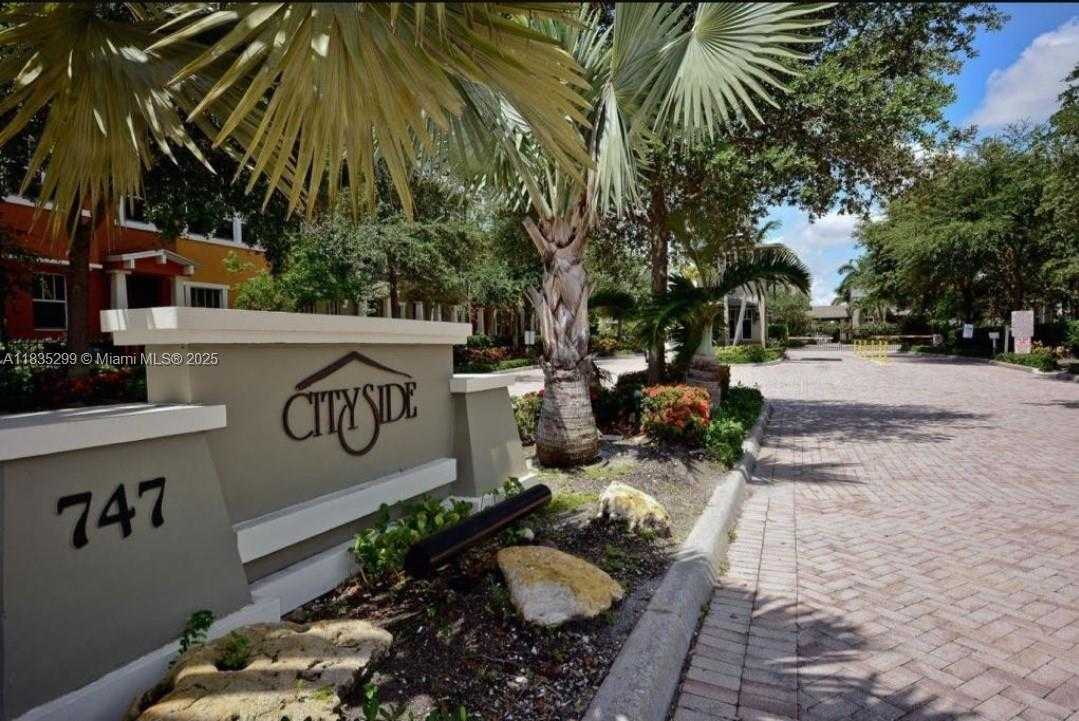 Small Image of 430 AMADOR LN #7, West Palm Beach Number 14