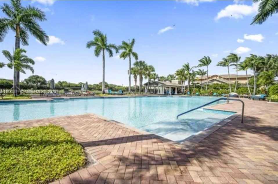 Small Image of 430 AMADOR LN #7, West Palm Beach Number 22