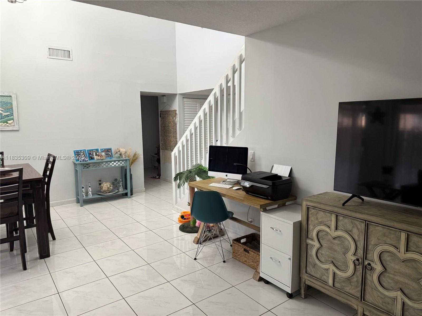 Small Image of 17048 NORTH WEST 66TH CT, Miami Lakes Number 10