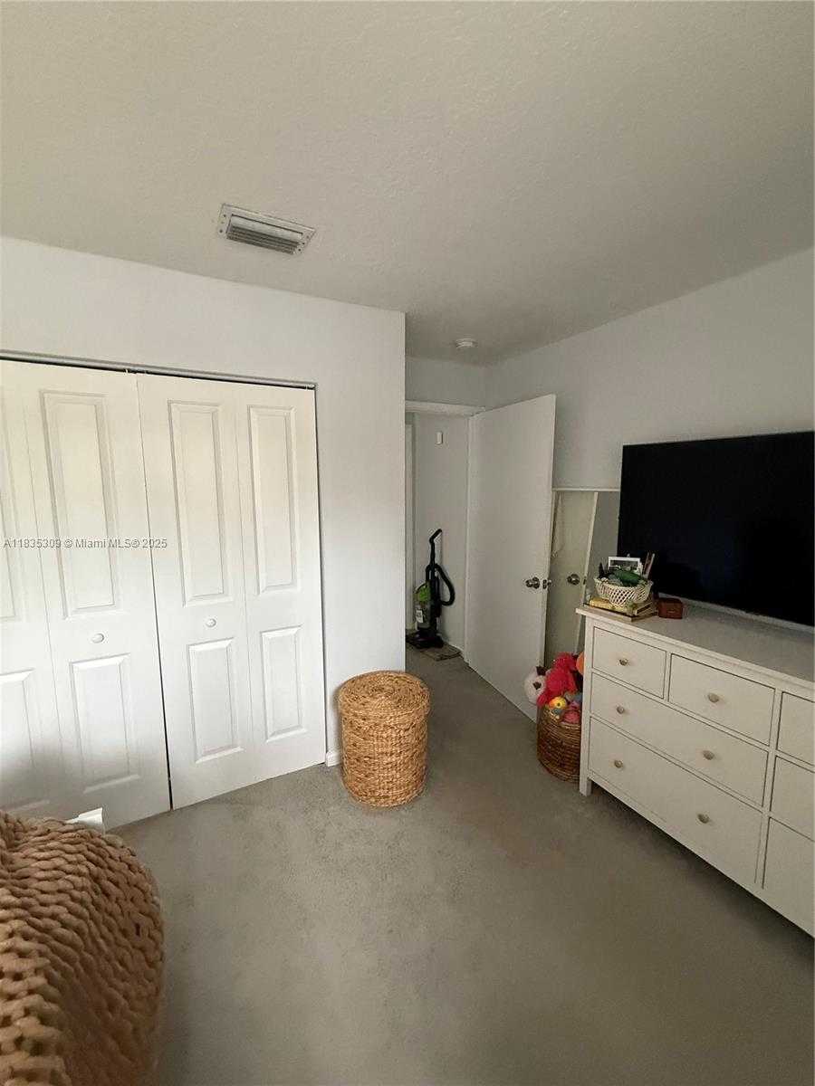 Small Image of 17048 NORTH WEST 66TH CT, Miami Lakes Number 22