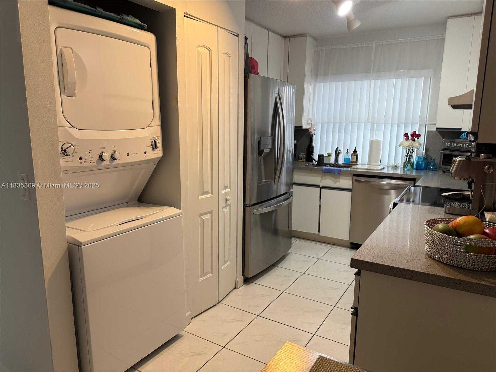 Small Image of 17048 NORTH WEST 66TH CT, Miami Lakes Number 8