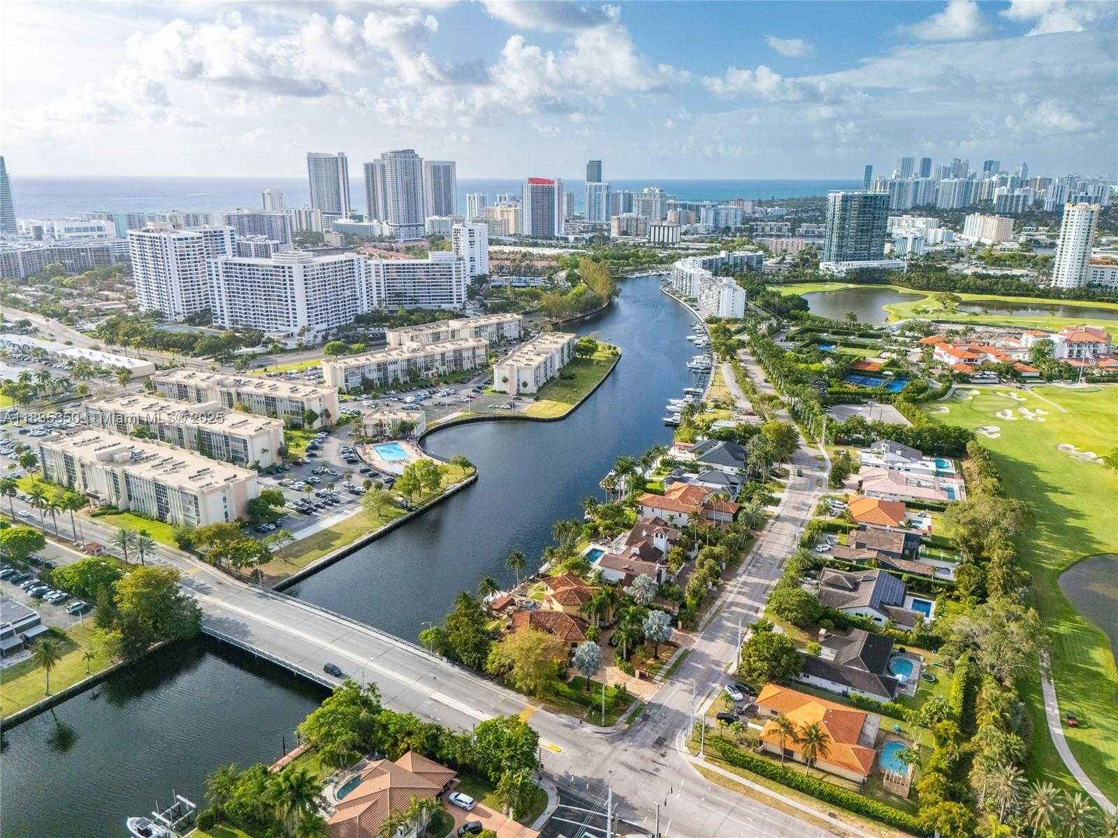 Small Image of 2500 PARKVIEW DR #1502, Hallandale Beach Number 28