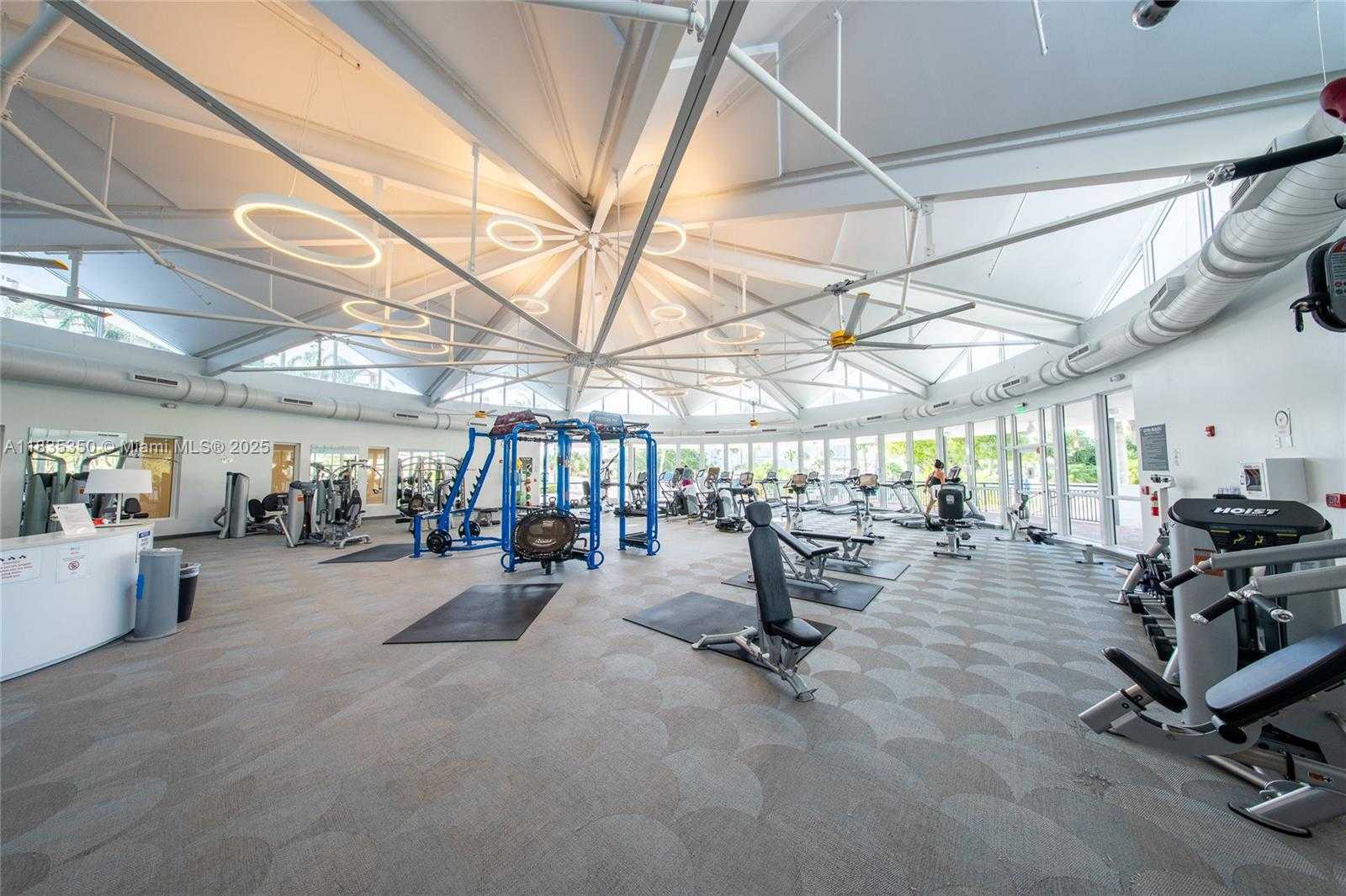 Small Image of 2500 PARKVIEW DR #1502, Hallandale Beach Number 39