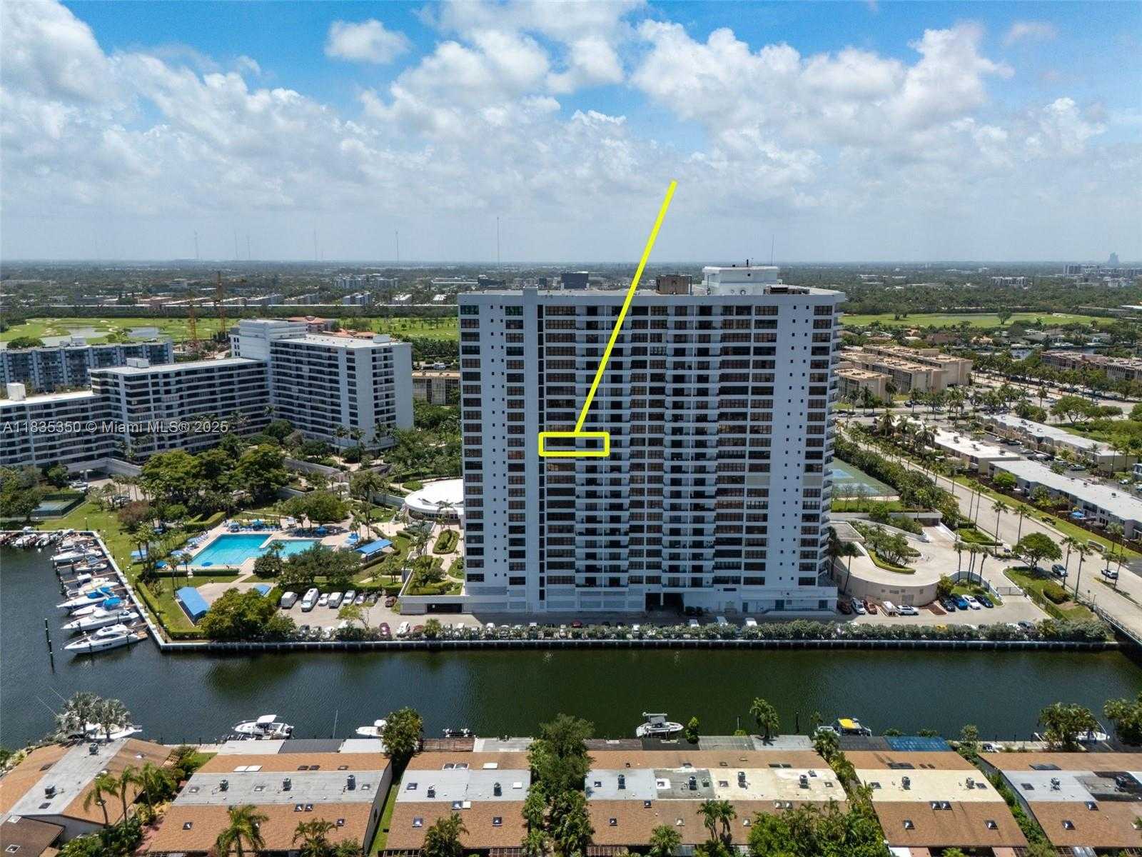 Small Image of 2500 PARKVIEW DR #1502, Hallandale Beach Number 50