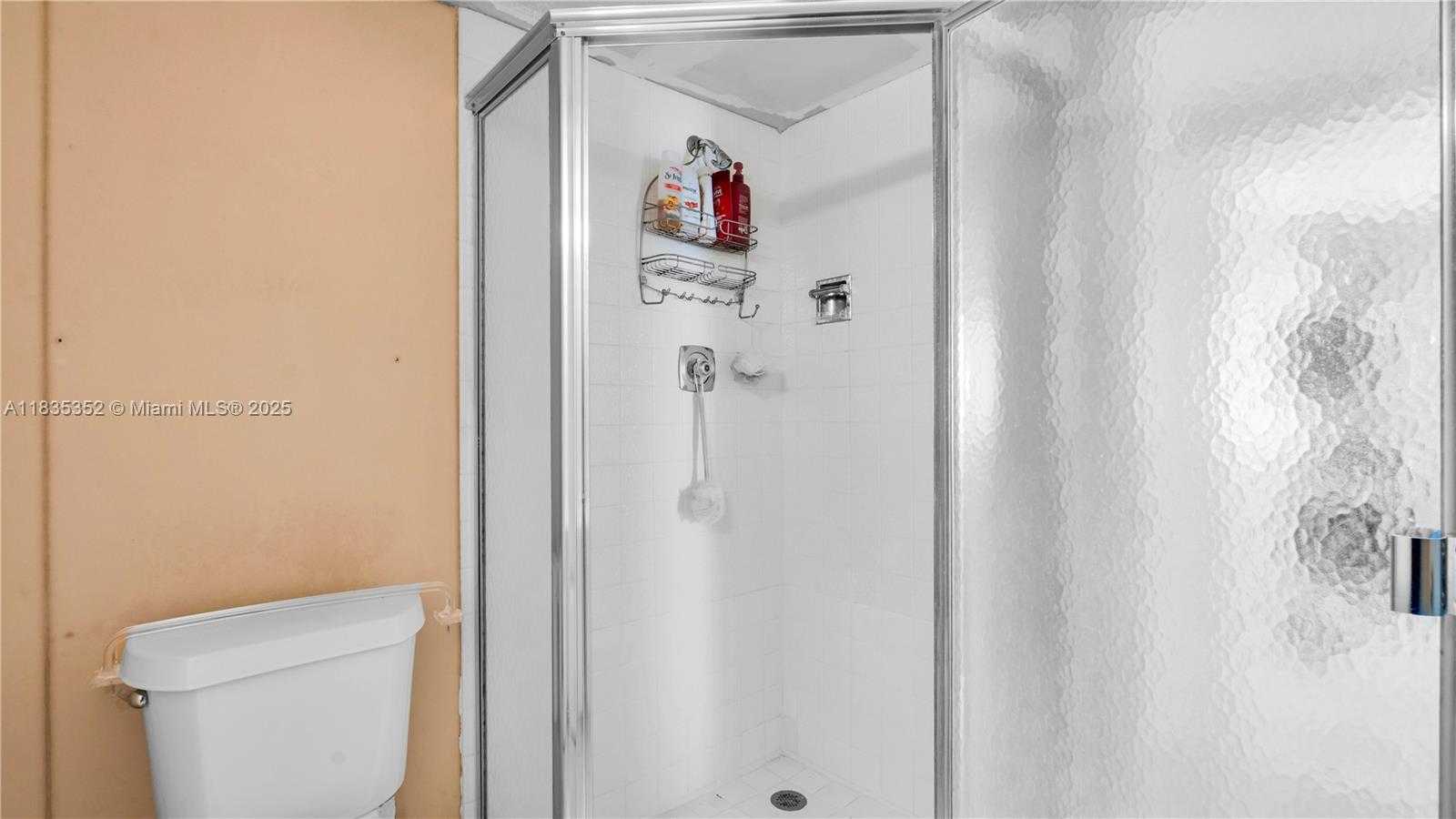 Small Image of 2555 COLLINS AVE #PH101, Miami Beach Number 34