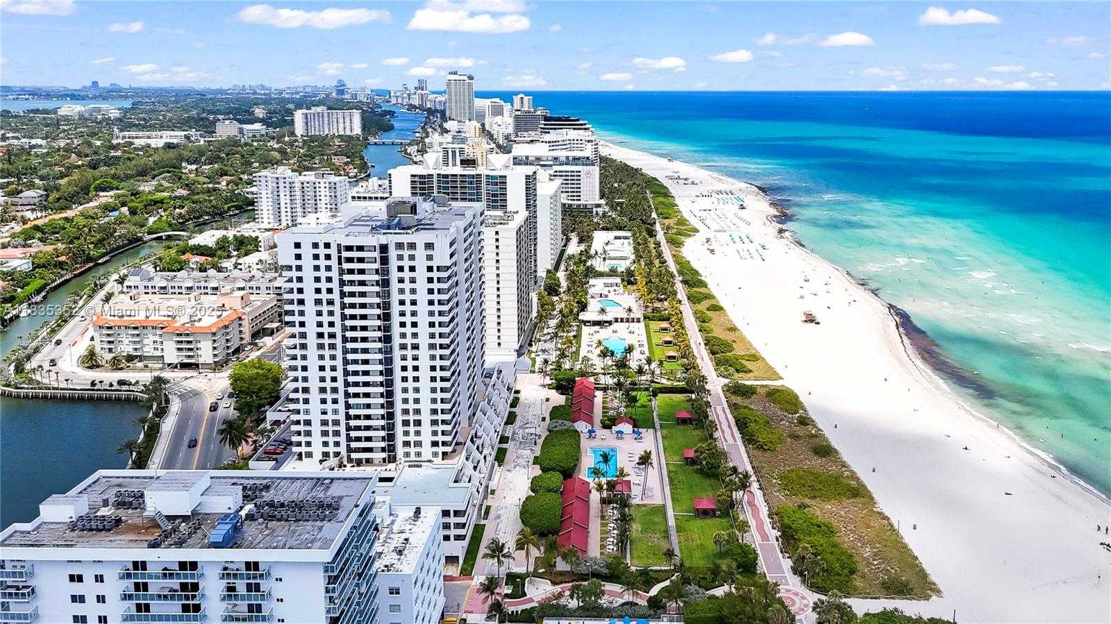 Small Image of 2555 COLLINS AVE #PH101, Miami Beach Number 49