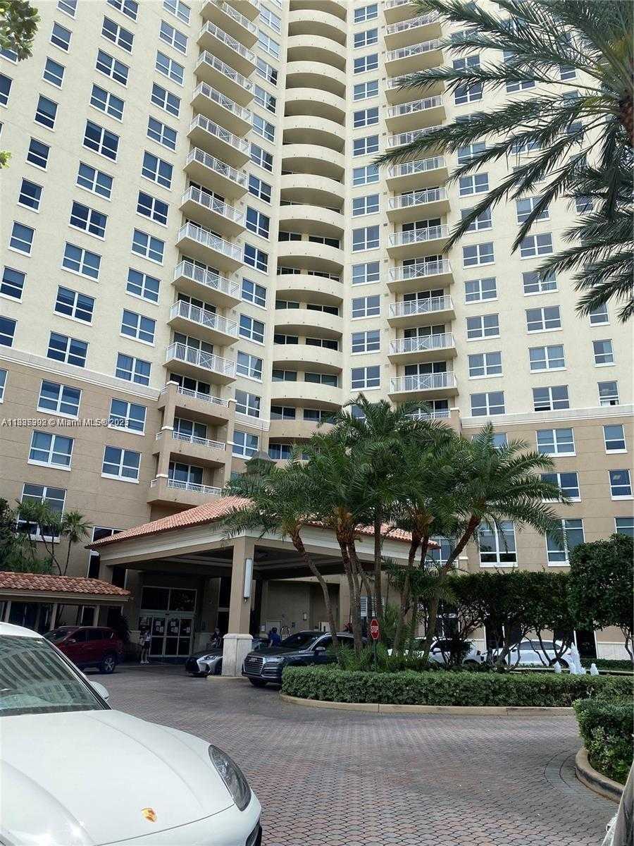 Small Image of 19501 WEST COUNTRY CLUB DR #1611, Aventura Number 20